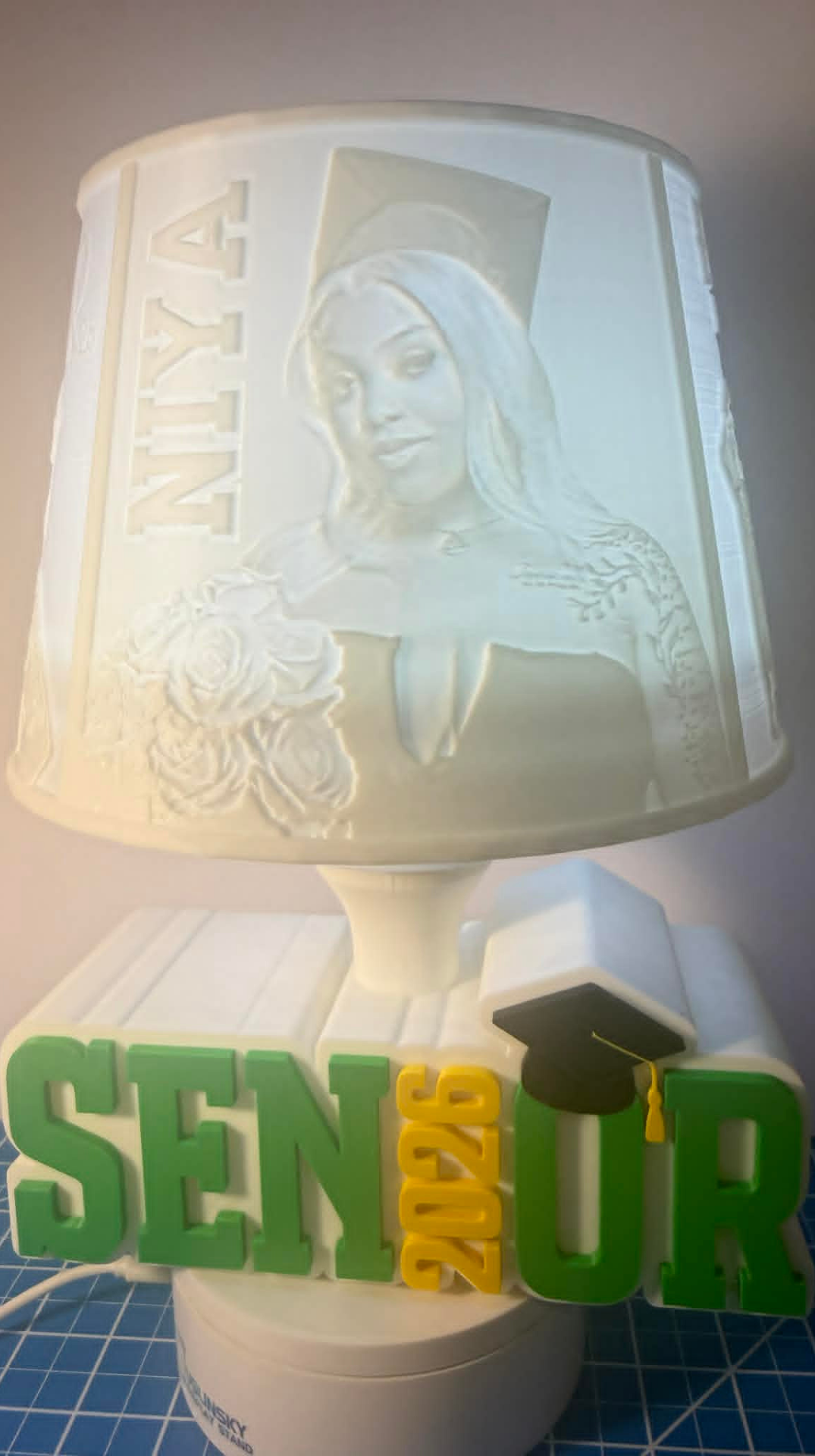 Custom Graduation Lamp – Emerald Luxe Edition | Personalized Senior Gift